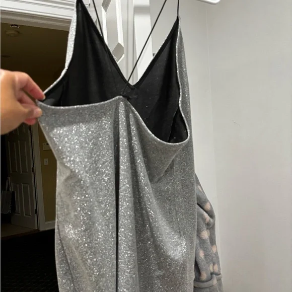 H& M Elegant Silver Slip Dress Bodycon Size XL - Picture 2 of 4
